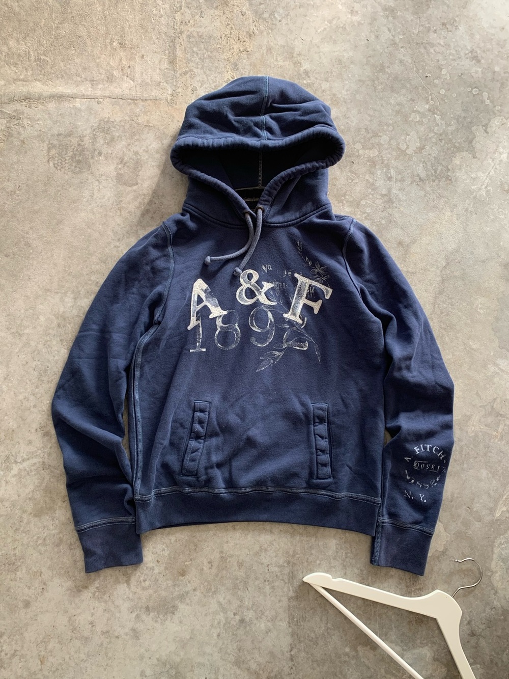 Y2K Abercrombie A&F hoodie